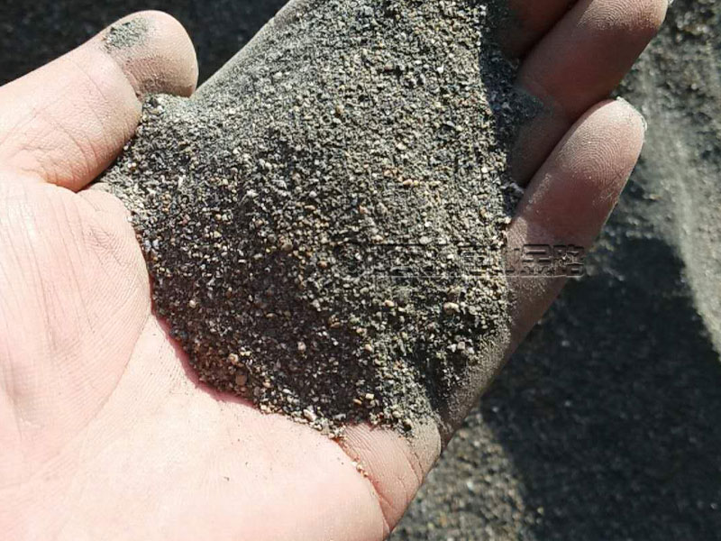 唐山金路制砂設(shè)備生產(chǎn)出來(lái)的精品機(jī)制砂