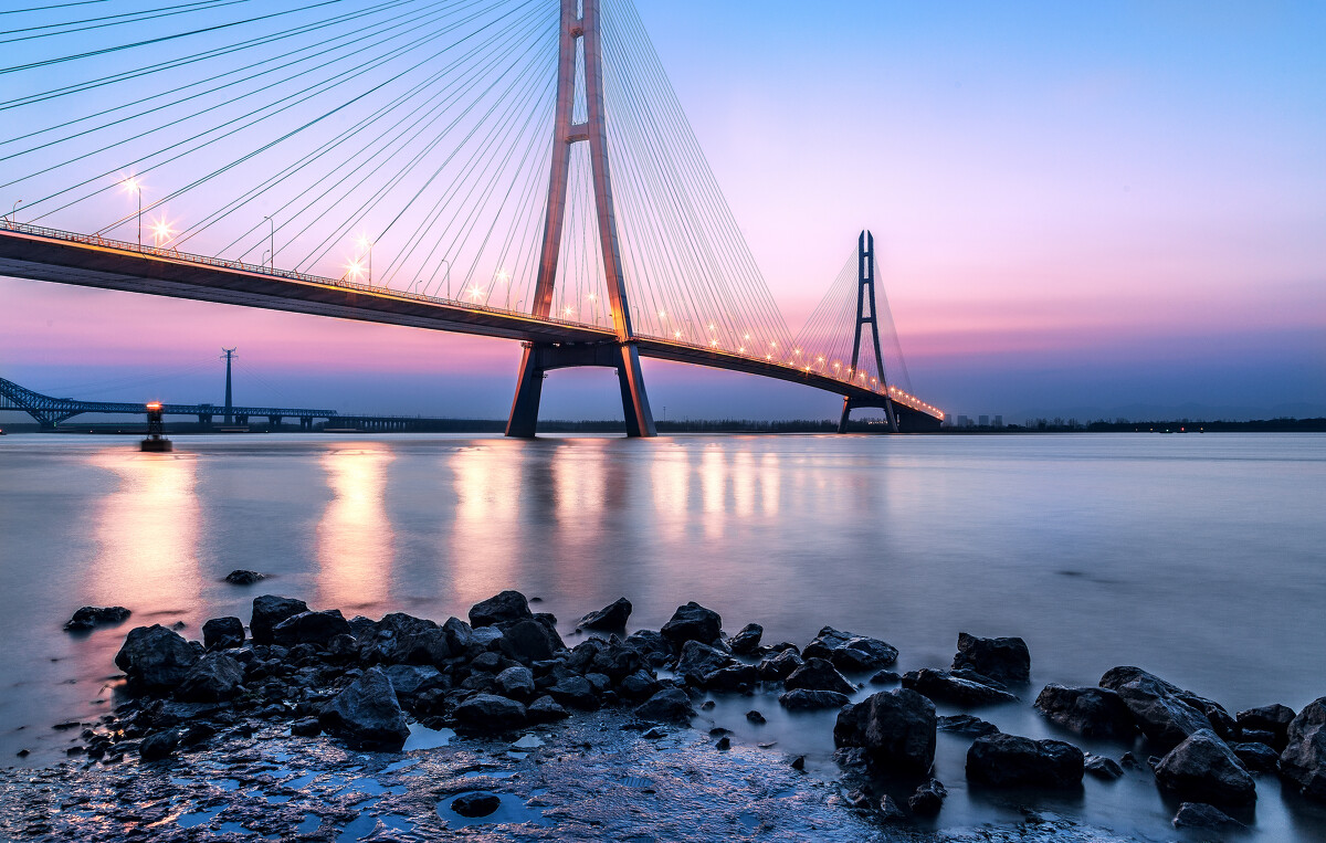 打擊盜采保護(hù)長(zhǎng)江，推廣機(jī)制砂已成未來趨勢(shì)！