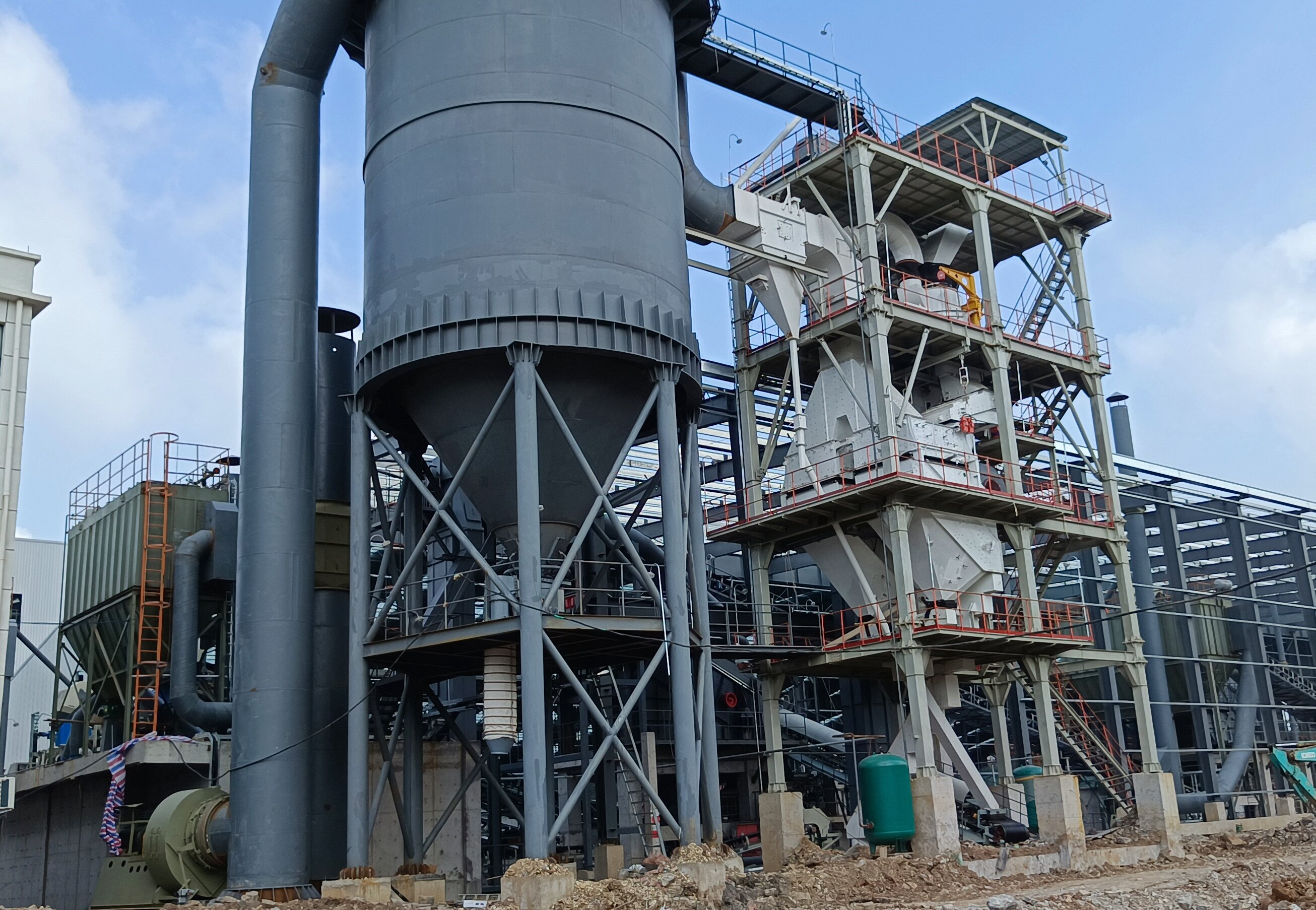 制砂樓憑什么顛覆行業(yè)？三大核心優(yōu)勢破解生產(chǎn)困局