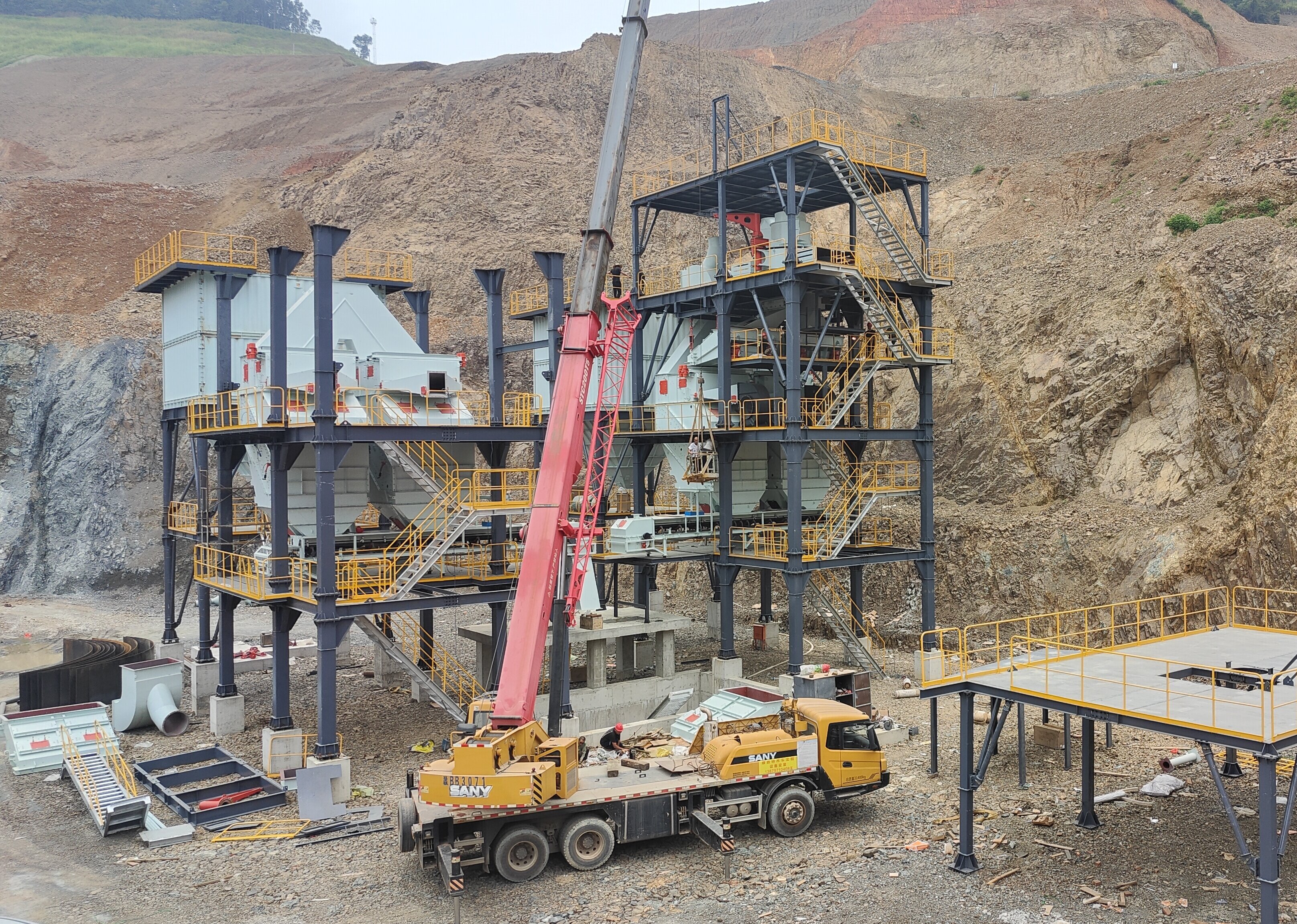 制砂樓干法制砂：綠色智造賦能，重構(gòu)砂石產(chǎn)業(yè)新生態(tài)
